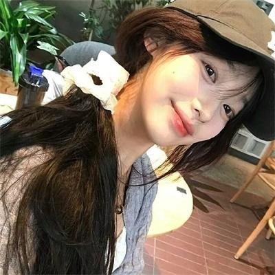 格尔达 海报