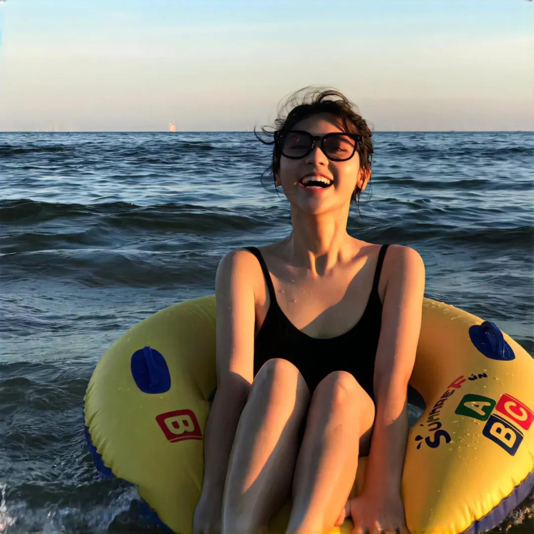 神秘乐园 海报